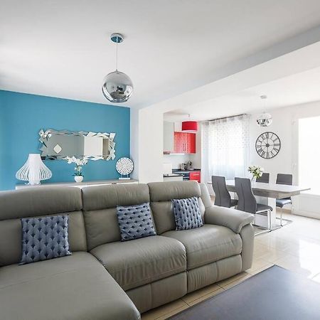 Logement 004 A 300M De La Gare Mantes La Jolie ภายนอก รูปภาพ