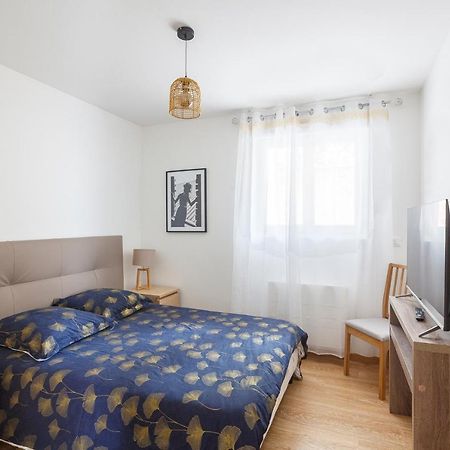 Logement 004 A 300M De La Gare Mantes La Jolie ภายนอก รูปภาพ